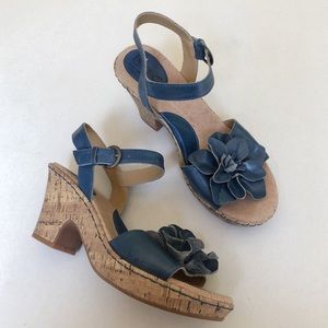 Born: Flower Detail Platform sandals